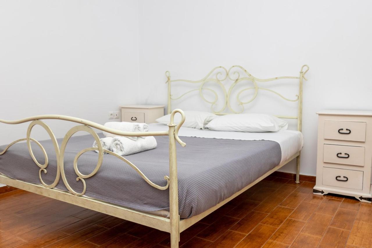 Depis Economy Apartments Naxos City المظهر الخارجي الصورة
