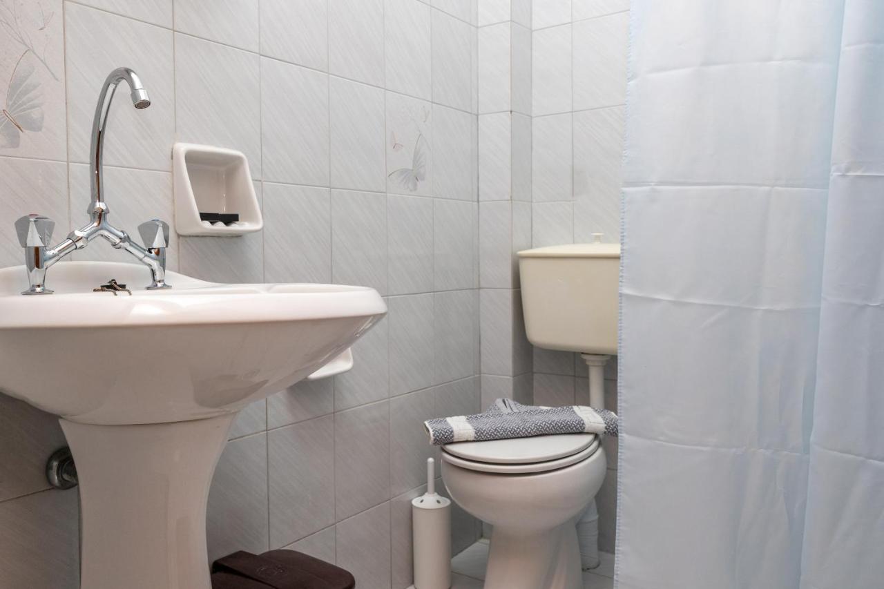 Depis Economy Apartments Naxos City المظهر الخارجي الصورة